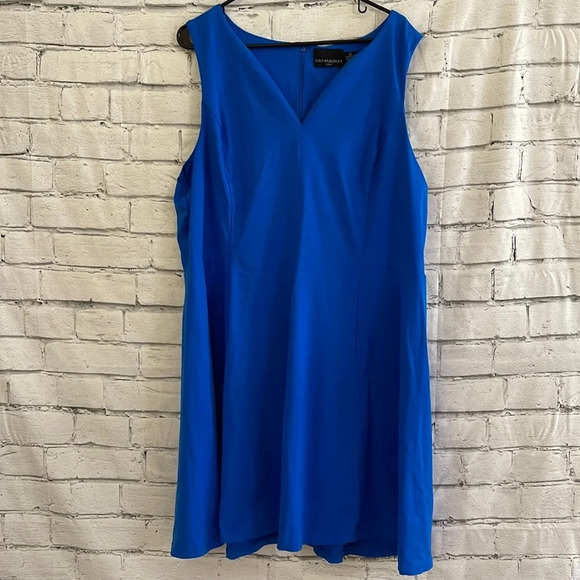Cynthia Rowley Dresses & Skirts - Women’s Cynthia Rowley blue v-neck dress 3X